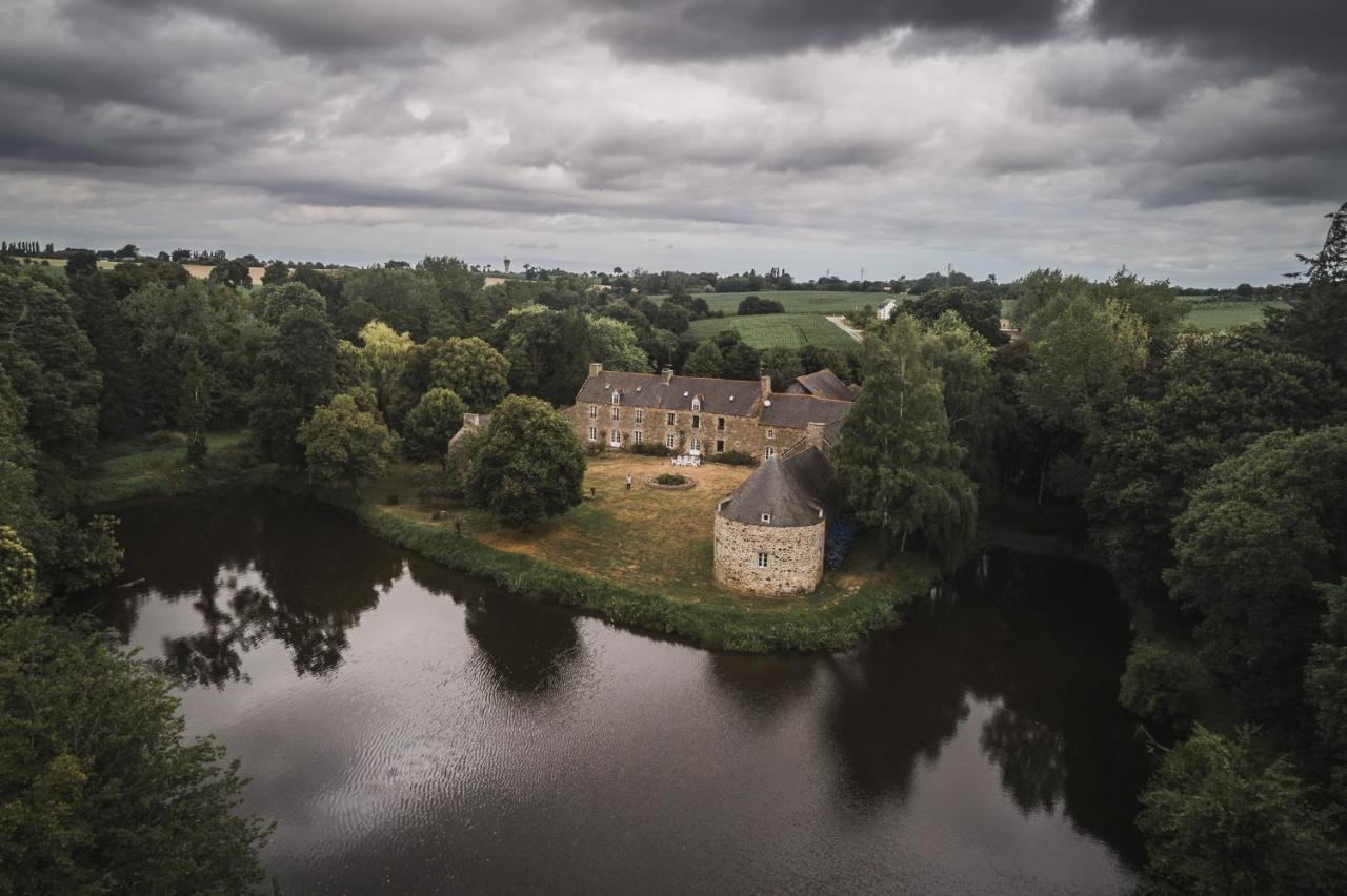 Manoir Du Plessix Meen Pluduno Buitenkant foto